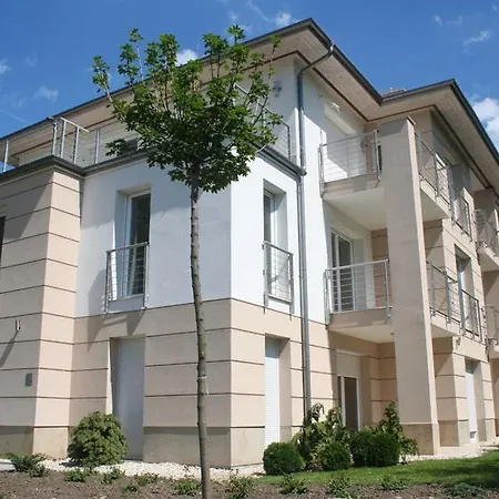 Nemorosa Apartman 扎马迪